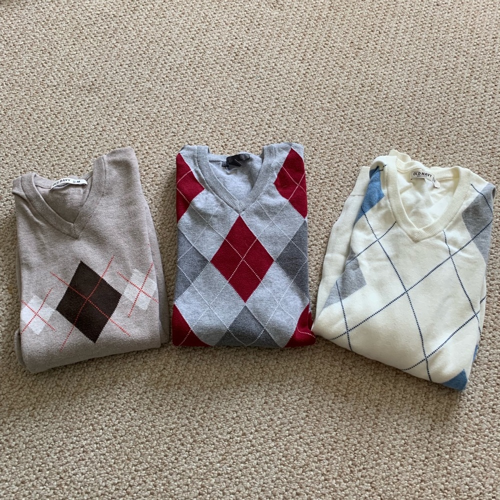 Lot of V neck sweaters